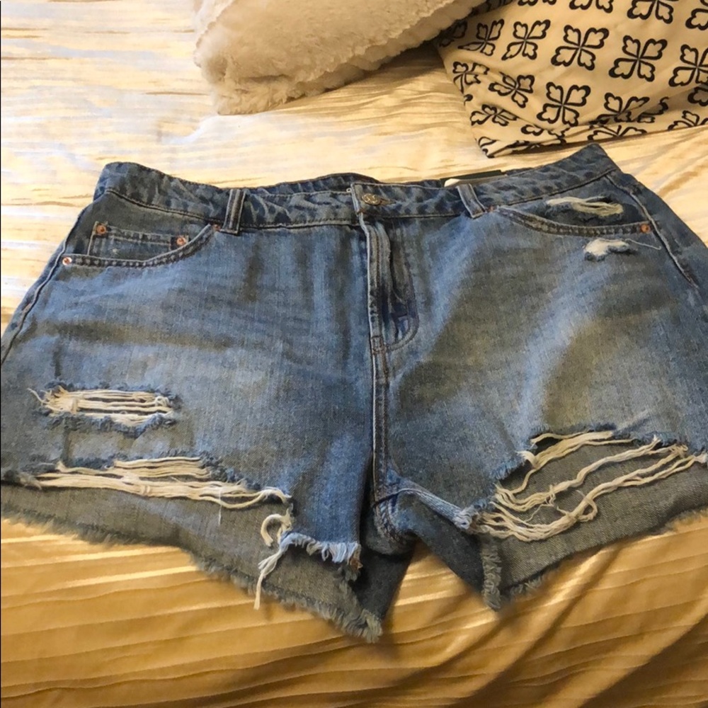 Wild Fable Jean Shorts size 16